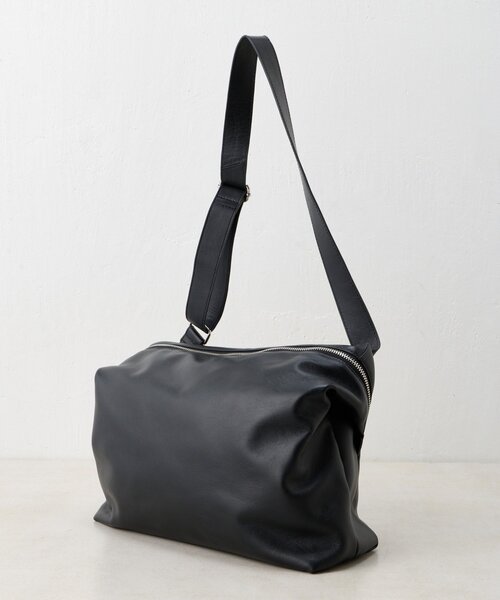 スクエアショルダーバッグ（ショルダーバッグ）｜BEARDSLEY