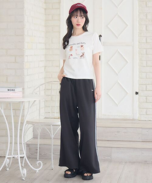 ems excite(エムズエキサイト)の「dogプリントTEE(Tシャツ/カットソー・レディース・オフホワイト/ブルー/ホワイト系その他・FREE)」の5枚目の写真