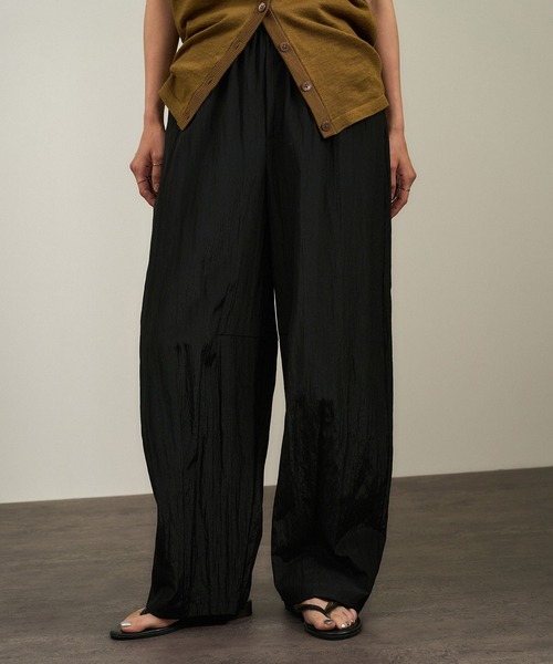 SALON adam et rope'（サロン アダム エ ロペ）の「ウールナイロンワッシャーパンツ（その他パンツ・レディース・ブラウン/ブラック・FREE）」の4枚目の写真