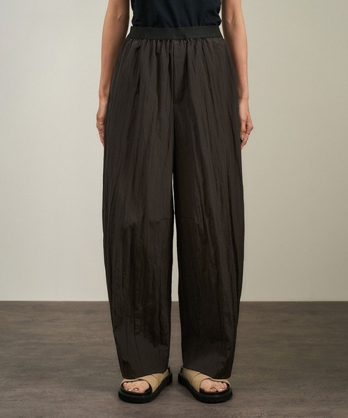 SALON adam et rope'（サロン アダム エ ロペ）の「ウールナイロンワッシャーパンツ（その他パンツ・レディース・ブラウン/ブラック・FREE）」の18枚目の写真