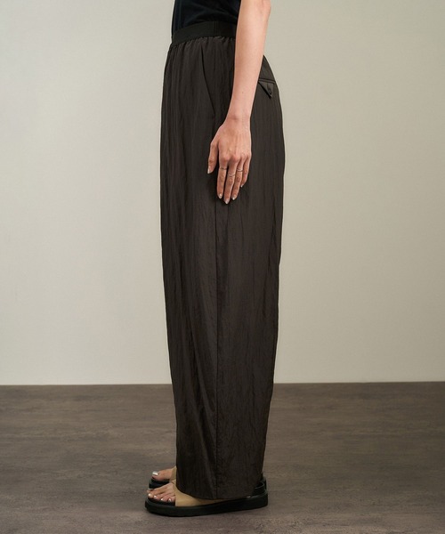SALON adam et rope'（サロン アダム エ ロペ）の「ウールナイロンワッシャーパンツ（その他パンツ・レディース・ブラウン/ブラック・FREE）」の19枚目の写真