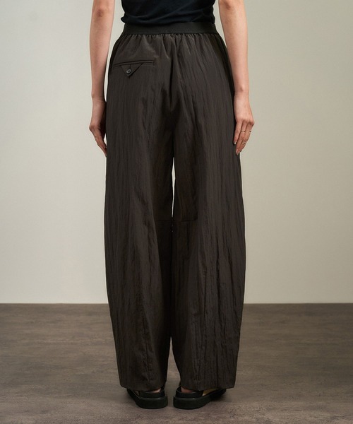 SALON adam et rope'（サロン アダム エ ロペ）の「ウールナイロンワッシャーパンツ（その他パンツ・レディース・ブラウン/ブラック・FREE）」の20枚目の写真