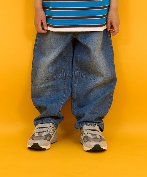 GLAZOS(グラソス)の「【SKIT0LY】デニム・ワイドカーブパンツ(デニムパンツ・キッズ・ライトブルー/ダークブルー・140cm/130cm/120cm/110cm/100cm)」の1枚目の写真