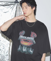 MSG（エムエスジー）の「ルーズシルエットマルチプリントグラフィックTシャツ【UNISEX】（Tシャツ/カットソー）」