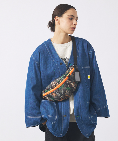 WEEKEND(ER)(ウィークエンダー)の「【WEEKEND(ER)/ウィークエンダー】QUILTED FUNNYPACK /ボディバッグ/アウトドア【WEB限定】(ボストンバッグ・メンズ・ブラウン系その他/ベージュ系その他/ブラック/ブルー・フリー)」の1枚目の写真
