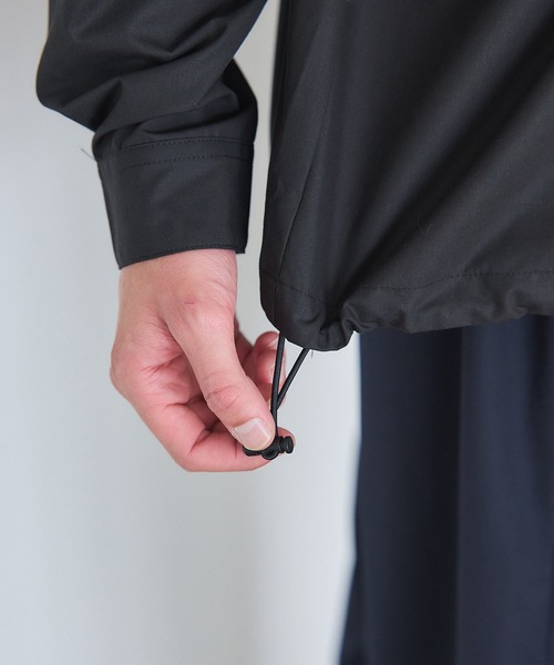 MAISON CLUB(メゾンクラブ)の「【MAISON CLUB】Polyester Nylon Coach Shirt Jacket KKP/ ポリエステルナイロンコーチジャケット(ブルゾン・メンズ・ホワイト/グレー/ブラック・L/M)」の15枚目の写真