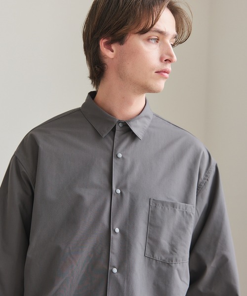 MAISON CLUB(メゾンクラブ)の「【MAISON CLUB】Polyester Nylon Coach Shirt Jacket KKP/ ポリエステルナイロンコーチジャケット(ブルゾン・メンズ・ホワイト/グレー/ブラック・L/M)」の19枚目の写真