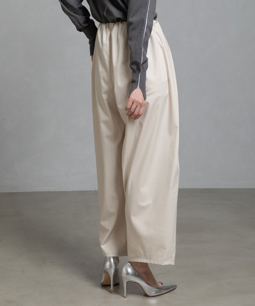 MARECHAL TERRE（マルシャルテル）の「【UV機能付き】タックギャザーセミワイドパンツ（その他パンツ・レディース・チャコールグレー/キャメル/カーキ/ライトベージュ/ブラック・LARGE/MEDIUM/SMALL）」の21枚目の写真