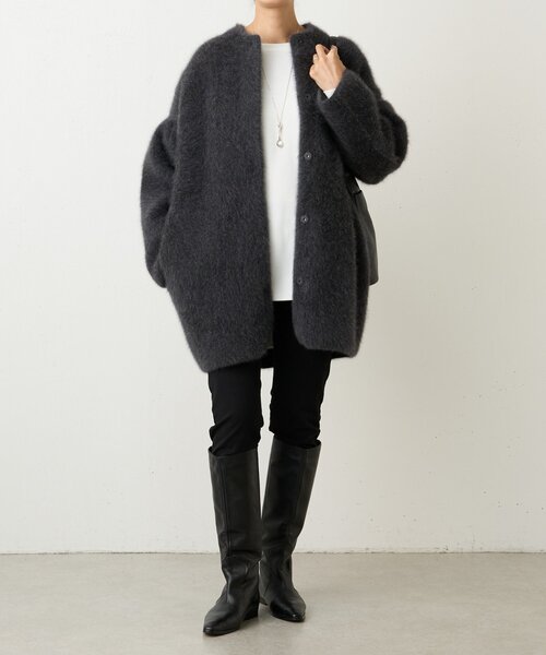 BEARDSLEY ウール ノーカラー ニット コート ジャケット BEARDSLEY（ビアズリー）の「ニットコート（ノーカラーコート