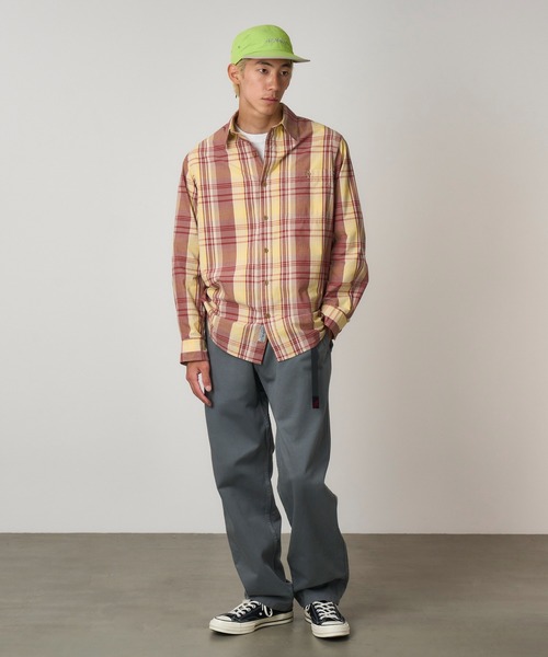 Gramicci（グラミチ）の「BROADCLOTH STANCE SHIRT｜ブロードクロススタンスシャツ（シャツ/ブラウス・メンズ・マスタード/ブラウン系その他・M/L/XL/XXL/S）」の6枚目の写真