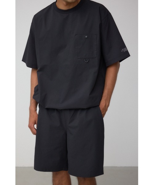 AZUL by moussy（アズールバイマウジー）の「ポケットデザイン布帛セットアップ（Tシャツ/カットソー・メンズ・グレー/ブラック/ダークネイビー・MEDIUM/LARGE）」の4枚目の写真