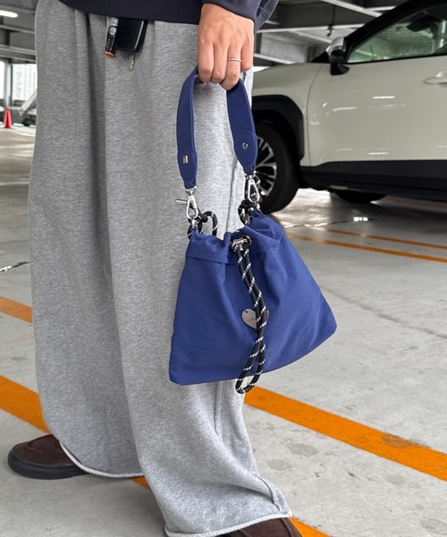 Remember.（リメンバー）の「2wayショルダー巾着バッグ（ショルダーバッグ・メンズ・ブラック/ブルー/ホワイト・FREE）」の15枚目の写真