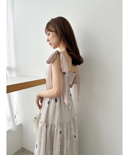 snidel スナイデル　ショルダーリボンフラワーワンピース　ベージュ SNIDEL/スナイデル | . - Recommend Item - 店頭入荷中