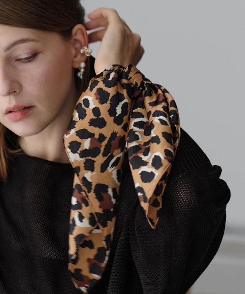 ZAKKA-BOX(ザッカボックス)の「レオパードスカーフ(バンダナ/スカーフ・レディース・グレー系その他/ベージュ系その他・FREE)」の5枚目の写真