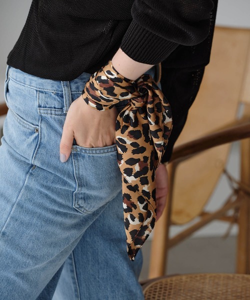 ZAKKA-BOX(ザッカボックス)の「レオパードスカーフ(バンダナ/スカーフ・レディース・グレー系その他/ベージュ系その他・FREE)」の6枚目の写真