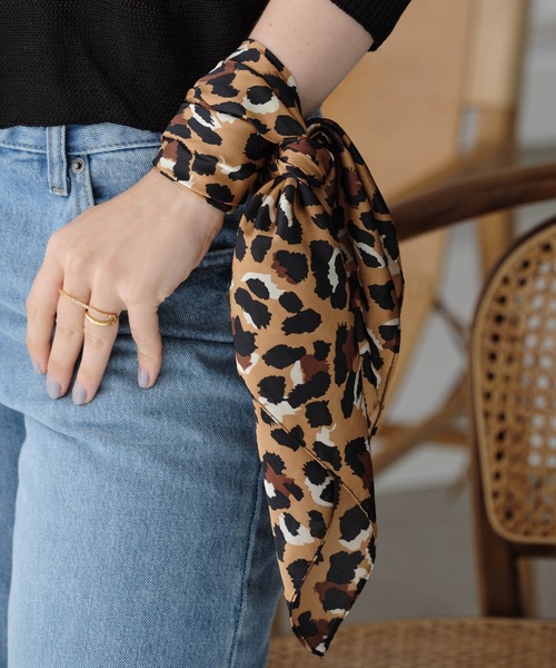 ZAKKA-BOX(ザッカボックス)の「レオパードスカーフ(バンダナ/スカーフ・レディース・グレー系その他/ベージュ系その他・FREE)」の8枚目の写真