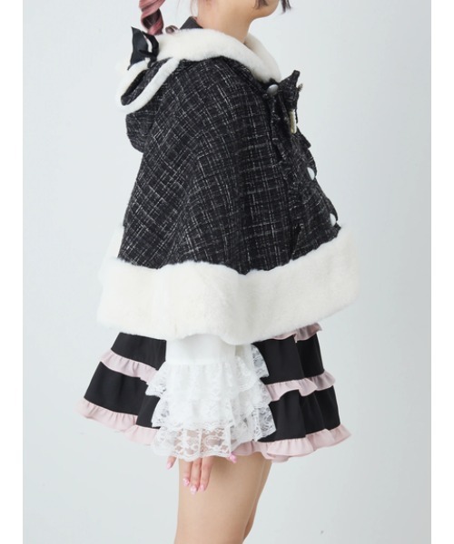 Ank Rouge（アンクルージュ）の「ネコちゃんキラキラツイードポンチョ（ポンチョ・レディース・ブラック/ホワイト/ピンク・M）」の8枚目の写真