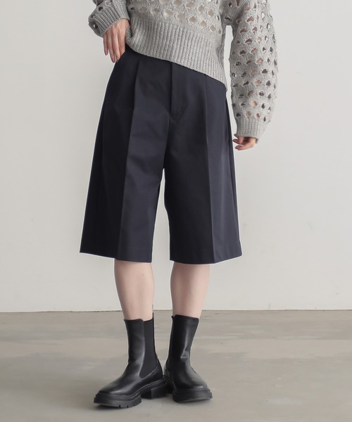 for/c(フォーシー)の「はっ水ストレッチチノ大人ショートパンツ【サスティナブル】(チノパンツ・レディース・ブラック/ベージュ/ネイビー・L/M)」の3枚目の写真