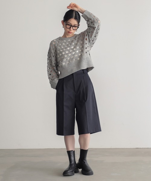 for/c(フォーシー)の「はっ水ストレッチチノ大人ショートパンツ【サスティナブル】(チノパンツ・レディース・ブラック/ベージュ/ネイビー・L/M)」の22枚目の写真