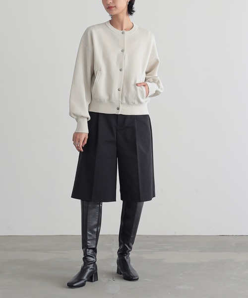 for/c(フォーシー)の「はっ水ストレッチチノ大人ショートパンツ【サスティナブル】(チノパンツ・レディース・ブラック/ベージュ/ネイビー・L/M)」の9枚目の写真