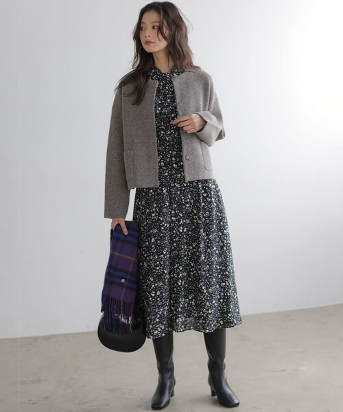 組曲(クミキョク)の「プレーティングニットアウター ジャケット(ノーカラージャケット・レディース・ブラウン系/ブラック系・3/2)」の8枚目の写真