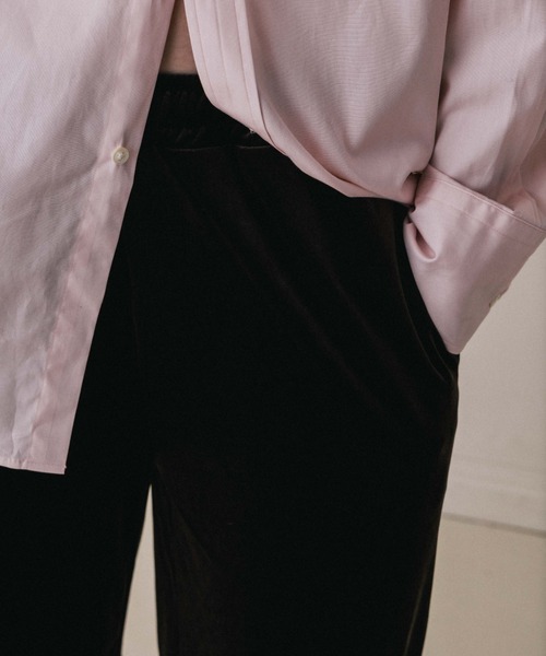 CREDONA(クレドナ)の「HILTON VELOUR PANTS/ヒルトンベロアパンツ(その他パンツ・レディース・ネイビー/ベージュ/ブラウン・0/1)」の12枚目の写真