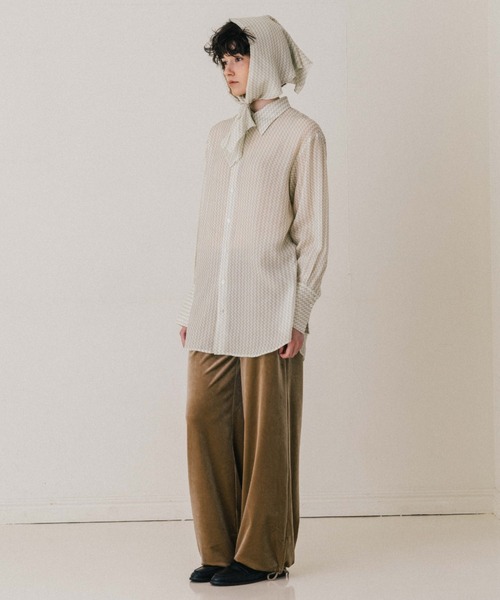 CREDONA(クレドナ)の「HILTON VELOUR PANTS/ヒルトンベロアパンツ(その他パンツ・レディース・ネイビー/ベージュ/ブラウン・0/1)」の16枚目の写真