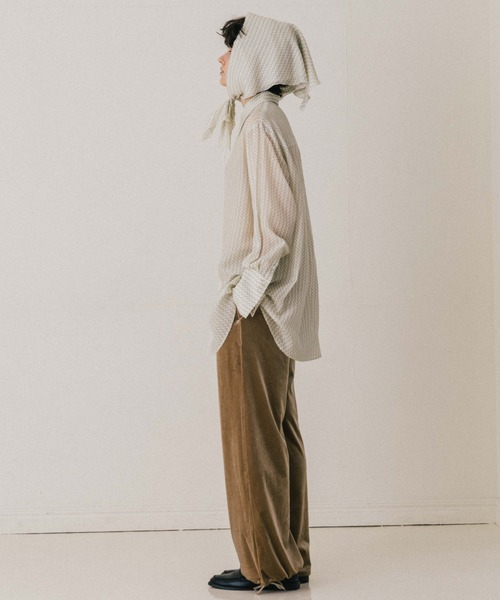 CREDONA(クレドナ)の「HILTON VELOUR PANTS/ヒルトンベロアパンツ(その他パンツ・レディース・ネイビー/ベージュ/ブラウン・0/1)」の17枚目の写真