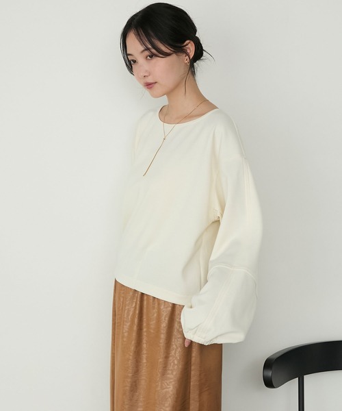 forksy.（フォルクシー）の「【forksy.】モンスターボリュームスリーブ ボートネックダンボールスウェットプルオーバー（スウェット・レディース・ブラック/アイボリー/ライトグレー・FREE）」の6枚目の写真