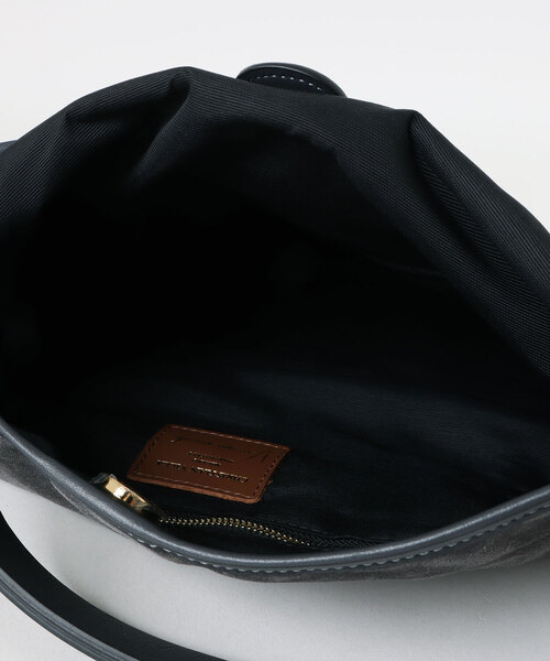 CHRISTIAN VILLA（クリスチャンヴィラ）の「【CHRISTIAN VILLA】コンビネーションレザートートバッグ(Q56379)（トートバッグ・レディース・グレー系その他・ALL）」の4枚目の写真