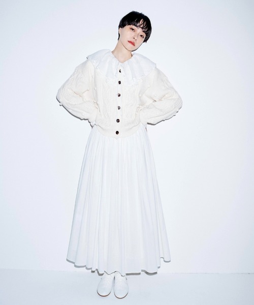 Libra Cue(リブラ キュー)の「Kanoco×Libra Cue レースケープカラーブラウス(シャツ/ブラウス・レディース・ホワイト/ブラック・FREE)」の6枚目の写真