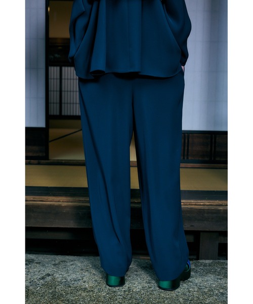 ENFOLD（エンフォルド）の「PEツイル ストレートワイドパンツ（その他パンツ・レディース・ターコイズブルー/ブラック・38/36/34）」の8枚目の写真