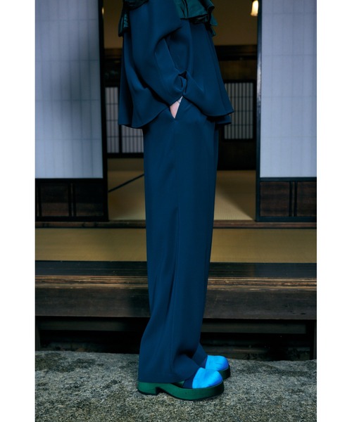 ENFOLD（エンフォルド）の「PEツイル ストレートワイドパンツ（その他パンツ・レディース・ターコイズブルー/ブラック・38/36/34）」の6枚目の写真