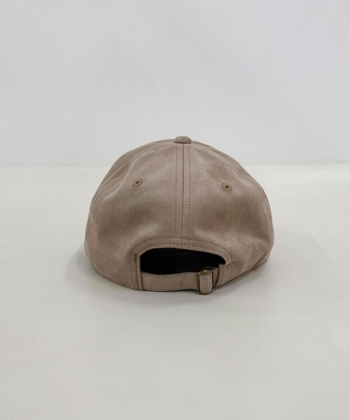fredy emue（フレディエミュ）の「フェイクスエードキャップ（キャップ・レディース・ベージュ/チャコールグレー・FREE）」の9枚目の写真