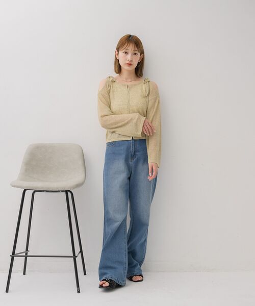 RETRO GIRL（レトロガール）の「【前後2way】肩スリットメランジカーデ（ニット/セーター・レディース・グリーン/ブラック/ライトグレー・FREE）」の7枚目の写真