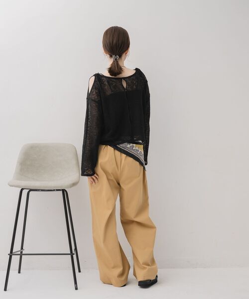 RETRO GIRL（レトロガール）の「【前後2way】肩スリットメランジカーデ（ニット/セーター・レディース・グリーン/ブラック/ライトグレー・FREE）」の17枚目の写真