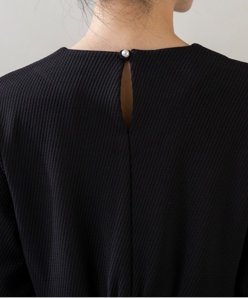 Sono(ソーノ)の「【SONO/ソーノ】ウエハース チュニックブラウス(シャツ/ブラウス・レディース・ブラック・F)」の10枚目の写真