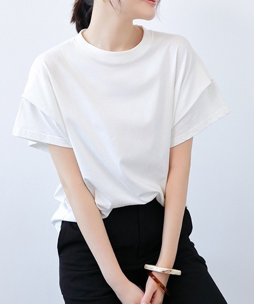 LUMIRA（アパレル）（ルミラ）の「肩タック半袖 Tシャツ ボーダーカットソー（Tシャツ/カットソー・レディース・ブラック/ホワイト×ネイビー/ブラック×ホワイト/ホワイト/ブラウン系その他/グレー×ホワイト・ONE SIZE）」の2枚目の写真