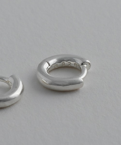 whoseA(フーシー)の「【silver925】CircleHoopPierce8mm/サークルミニフープピアス8mm(ピアス(両耳用)・レディース・シルバー/ゴールド・FREE)」の9枚目の写真