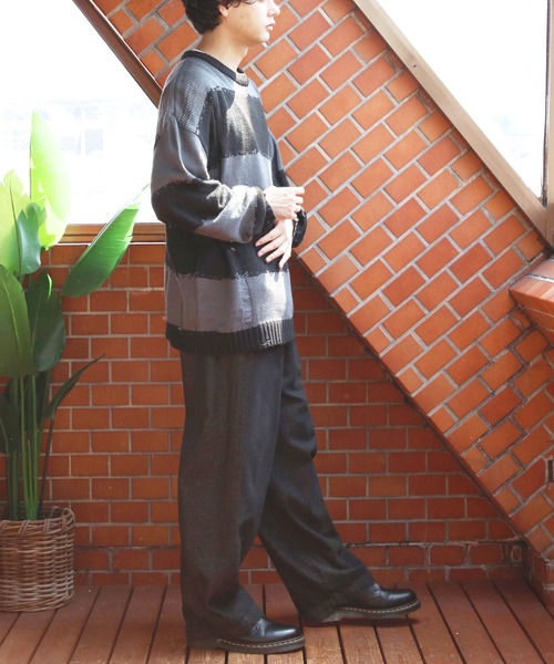 8(eight)(エイト)の「ダメージボーダークルーネックニット(ニット/セーター・メンズ・レッド/ホワイト/チャコールグレー・MEDIUM/LARGE)」の17枚目の写真