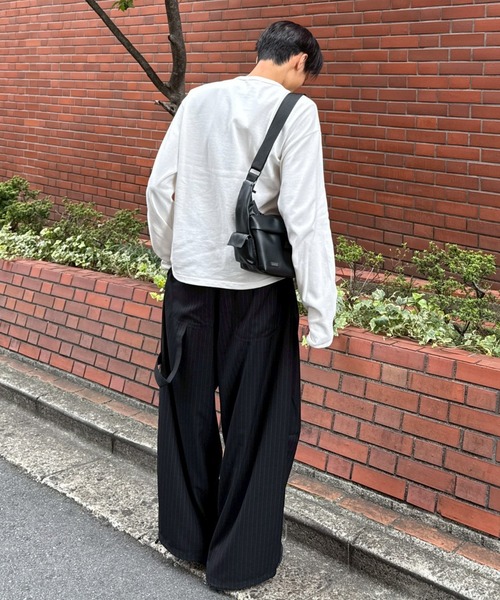 Chikashitsu +(チカシツプラス)の「【Chikashitsu +】double button henry neck long sleeve tee / 【チカシツプラス】ダブルボタンヘンリーネック長袖Tシャツ(Tシャツ/カットソー・メンズ・チャコール/ブラック/ホワイト/ブルー・ONE SIZE)」の11枚目の写真