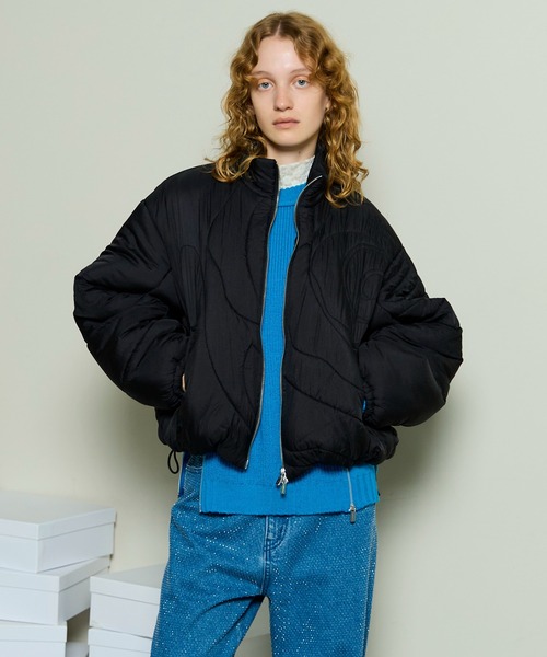 MAISON SPECIAL(メゾンスペシャル)の「Rose Quilted Padded Jacket / ローズキルティング中綿ジャケット(ブルゾン・レディース・ブラック/オフホワイト/レッド・FREE)」の14枚目の写真