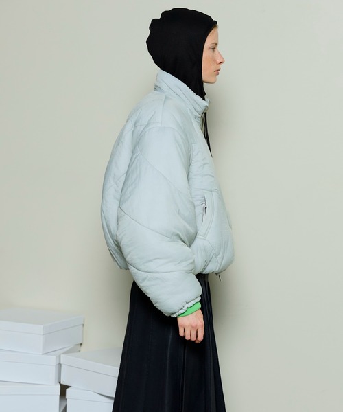 MAISON SPECIAL(メゾンスペシャル)の「Rose Quilted Padded Jacket / ローズキルティング中綿ジャケット(ブルゾン・レディース・ブラック/オフホワイト/レッド・FREE)」の13枚目の写真