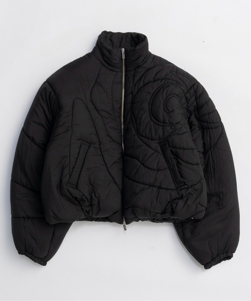 MAISON SPECIAL(メゾンスペシャル)の「Rose Quilted Padded Jacket / ローズキルティング中綿ジャケット(ブルゾン・レディース・ブラック/オフホワイト/レッド・FREE)」の16枚目の写真