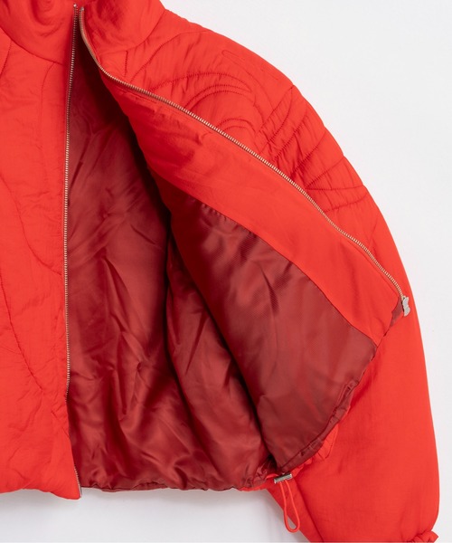 MAISON SPECIAL(メゾンスペシャル)の「Rose Quilted Padded Jacket / ローズキルティング中綿ジャケット(ブルゾン・レディース・ブラック/オフホワイト/レッド・FREE)」の21枚目の写真