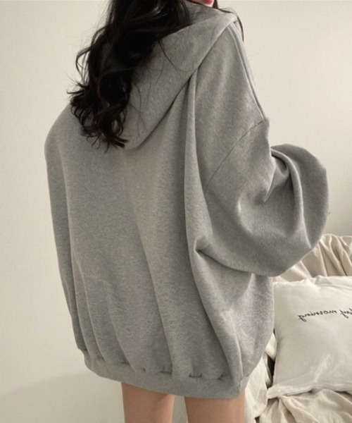 yuue' ( wear )(ユーイ)の「オーバーサイズカレッジロゴハーフジップパーカー/フーディー/ユニセックス(パーカー・レディース・ブラック/グレー・FREE)」の11枚目の写真
