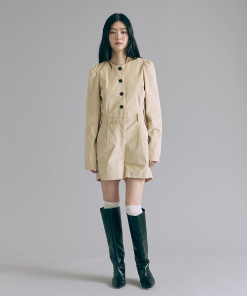 EN NEUME（エンノイム）の「Lady Classic Short Jumpsuits（サロペット/オーバーオール・レディース・ブルー/ブラック/アイボリー・0/1）」の4枚目の写真