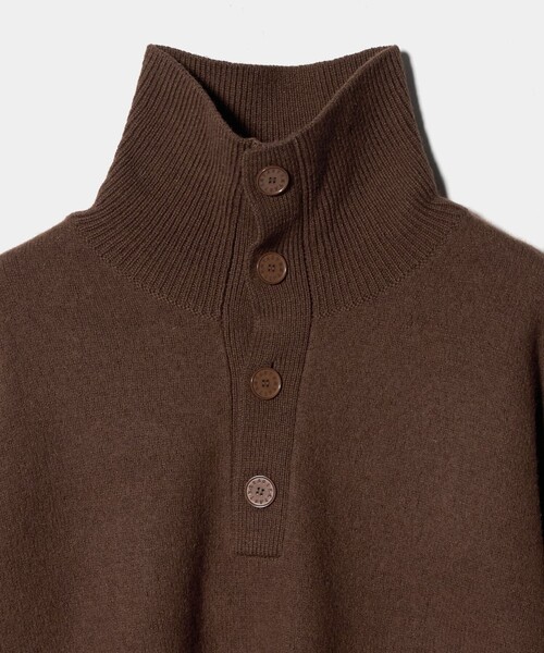 ASTRAET（アストラット）の「＜ASTRAET＞7G ハイネック ニット（ニット/セーター・レディース・ブラウン系/ブラック・FREE）」の16枚目の写真