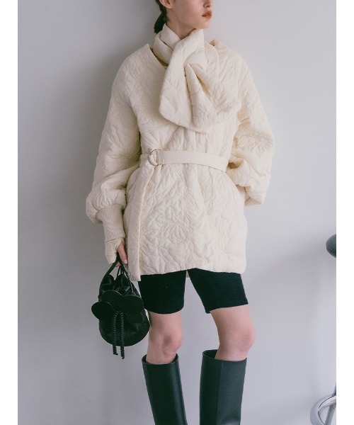 sahara(サハラ)の「Flower Motif Drawstring Bag/フラワーモチーフドローストリングバッグ(ショルダーバッグ・レディース・ブラック/ベージュ・FREE)」の17枚目の写真