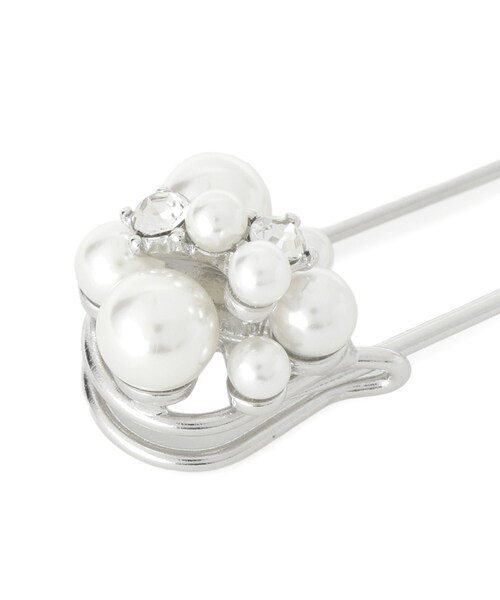 UNTITLED（アンタイトル）の「ビジューストールピン（ブローチ/コサージュ・レディース・シルバー系5/シルバー系6・99）」の4枚目の写真